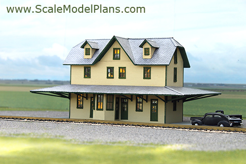 HO scale model railroad building
